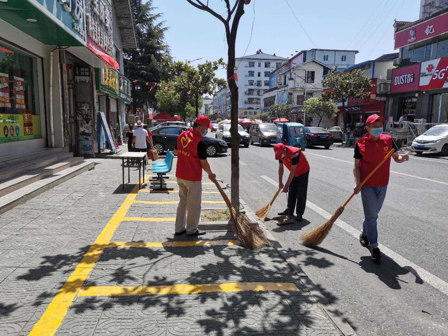  宝丰镇财政所：积极推动市民讲文明去陋习