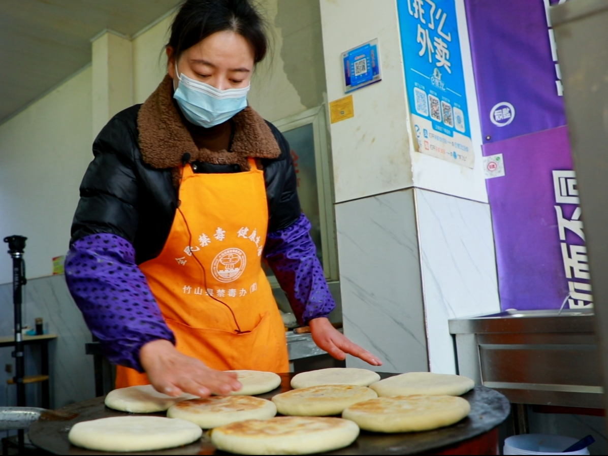 羊肉火烧：家乡的味道